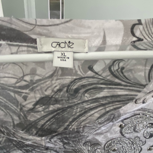 Cache embellished long sleeve tee - Picture 3 of 4